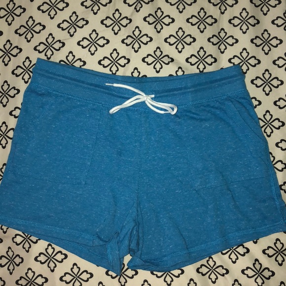 Shorts - Picture 4 of 6